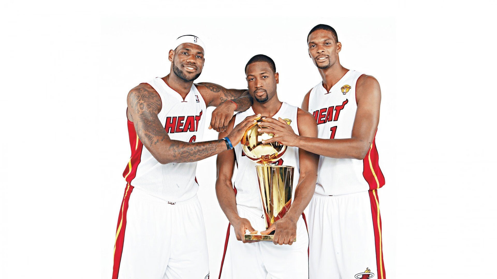 开云体育-勇士球员联合发布公益单曲，呼吁关注青少年心理健康，勇士队官方